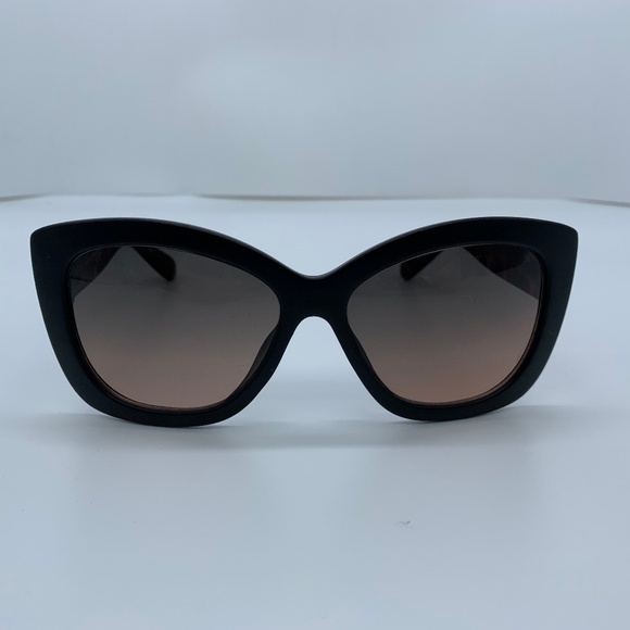 Tahari Woman Accessories - TAHARI Cat Eye Tortoise Sunglasses with Brown Gradient Lenses!
